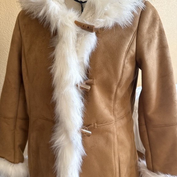 Fabulous Furs Cream and Brown Faux Fur Coat - Picture 3 of 5